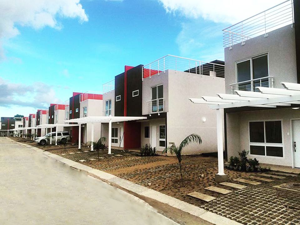 Montrose Place Photo