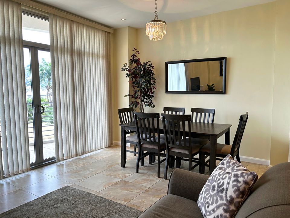 One Woodbrook Place 2F Photo