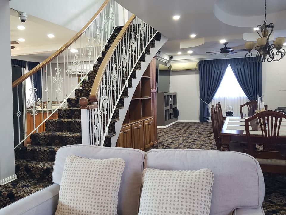 Olive Court 10 Photo