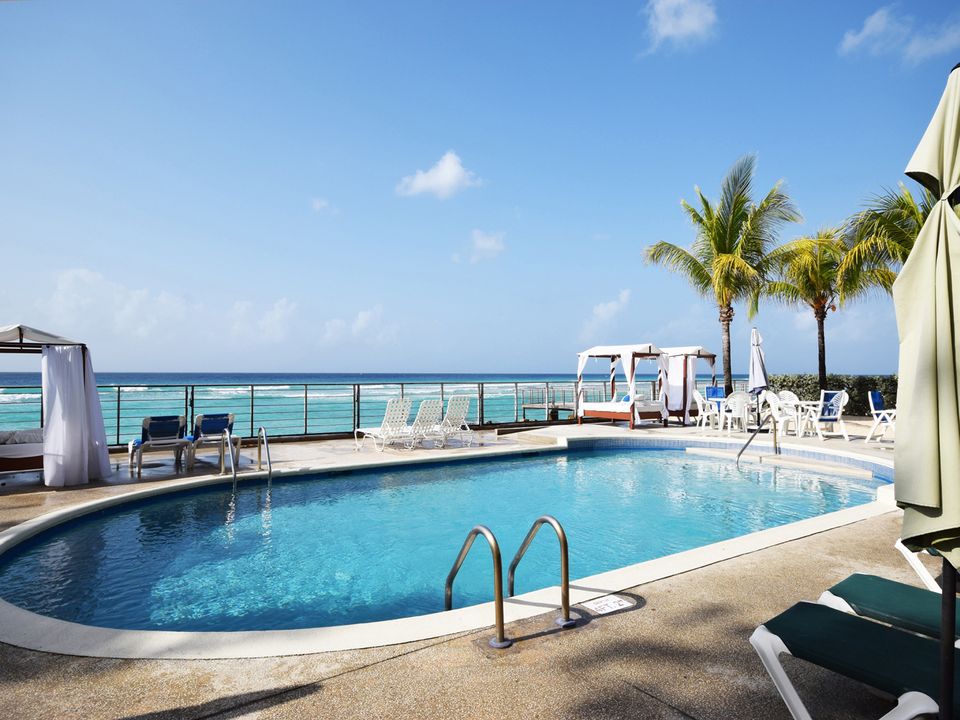 St Lawrence Beach Condominiums PH 17 Photo