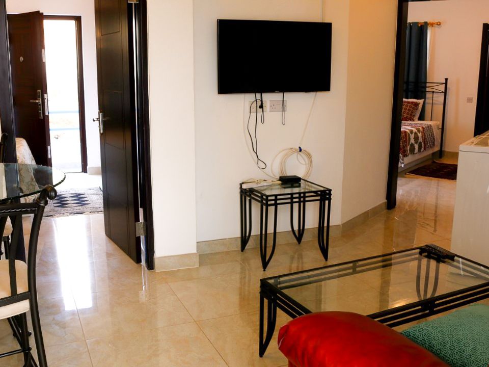 Blue Star Two Bedroom Standard - Courtyard View Photo