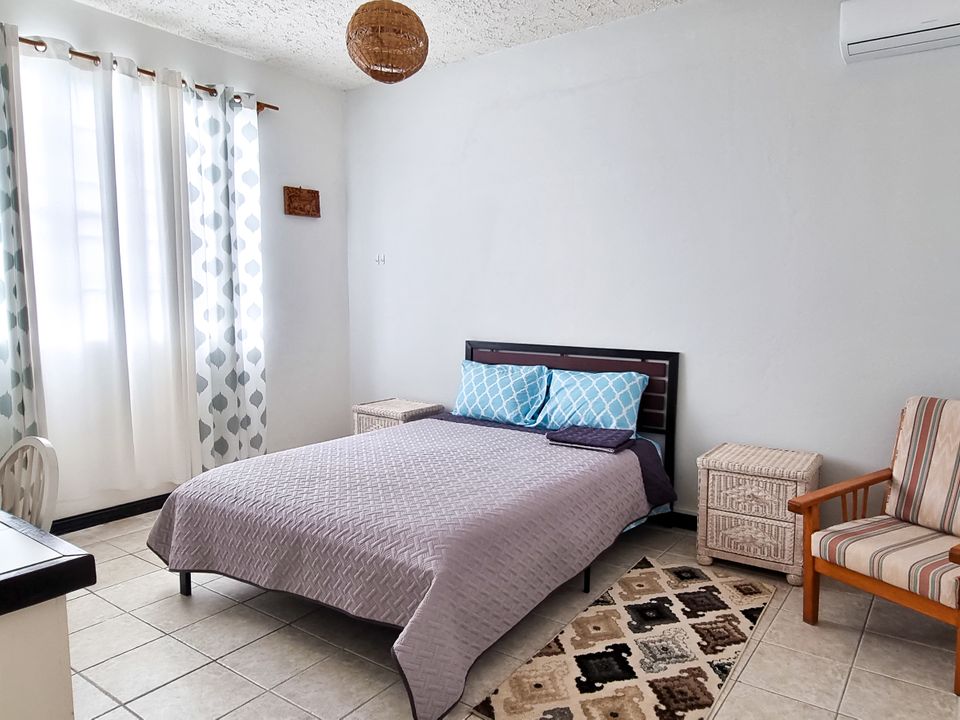 White House Apartment 2 Photo